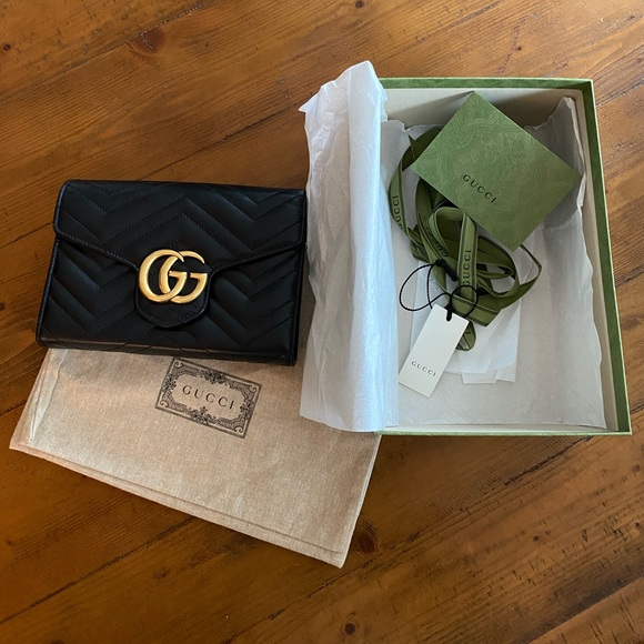 Gucci GG Marmont matelassé mini bag - Picture 8 of 9